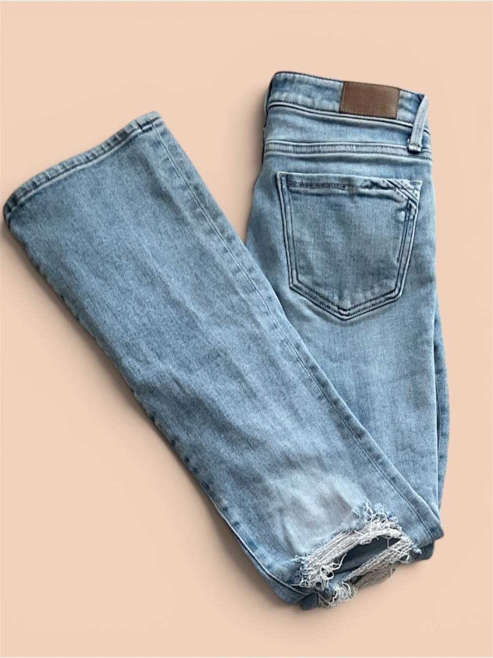 Buckle Black Fit No. 53 Bootcut Jeans Women’s 23x32 Lt Wash Distressed Stretch